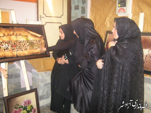 بازدید از کارگاه قالیبافی به مناسبت روز ملی عفاف و حجاب