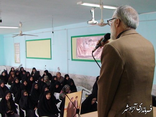 همایش استانی مدیران برنامه طرح تعالی مدیریت مدرسه در شهرستان آزادشهر