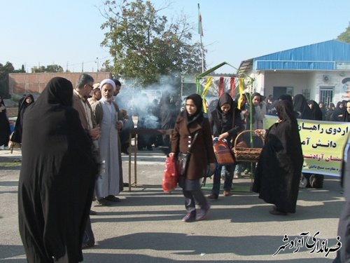 مرحله دوم اعزام دانش آموزان دختر  بسیجی شهرستان آزادشهر به اردوی راهیان نور