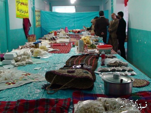 جشنواره غذای سالم در مدارس نوده خاندوز