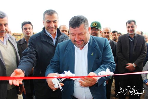 افتتاح مرکز بوجاری بذر گندم  به مناسبت دهه فجر با حضور فرماندار شهرستان آزادشهر