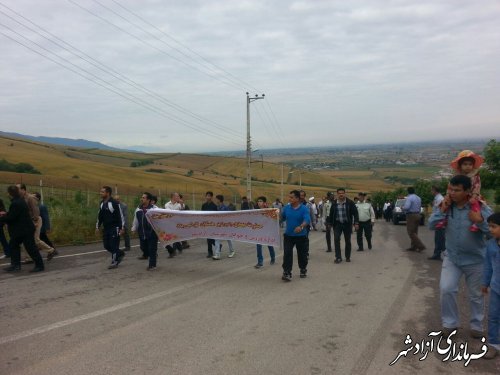 همایش پیاده روی خانوادگی شهرستان آزادشهر با حضور فرماندار