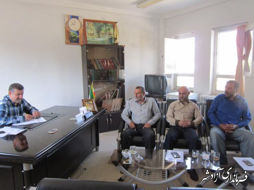 جلسه جفایی بخشدار با رئیس تربیت بدنی شهر نوده خاندوز