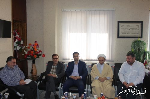 به مناسبت هفته دولت:دیدار رئیس دادگستری با فرماندار شهرستان آزادشهر