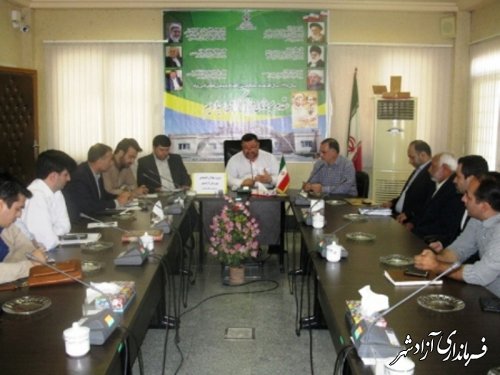 برگزاری نشست فعالان اقتصادی و مسئولین واحدهای تولیدی با فرماندار آزادشهر