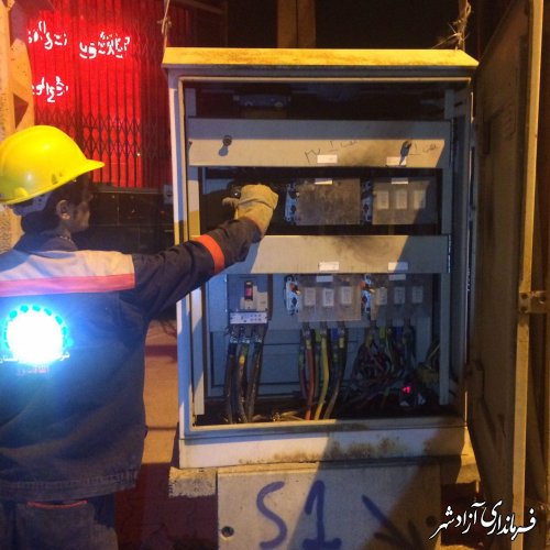 وصل شدن برق روستاهای بخش مرکزی و چشمه ساران آزادشهر قبل از تاریکی شب