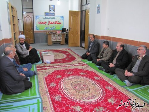 دیدار کارکنان آموزش و پرورش آزادشهر با امام جمعه جدید نگین شهر.