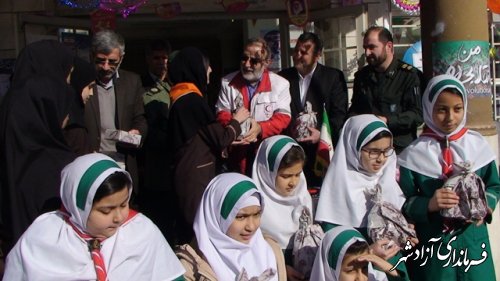 زنگ گلبانگ انقلاب در مدارس شهرستان آزادشهر