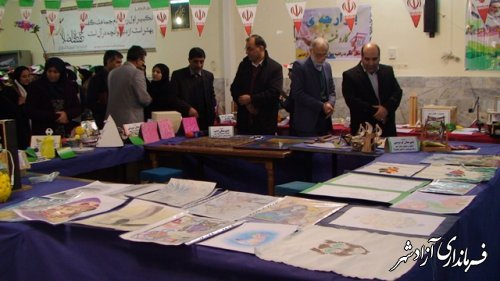 افتتاح مرحله شهرستانی جشنواره نوجوان خوارزمی در دبیرستان حضرت راضیه(س) آزادشهر