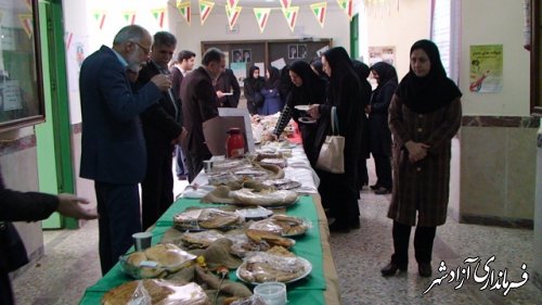 جشنواره غذای سالم در هنرستان دخترانه الغدیرشهرستان آزادشهر بمناسبت دهه فجر