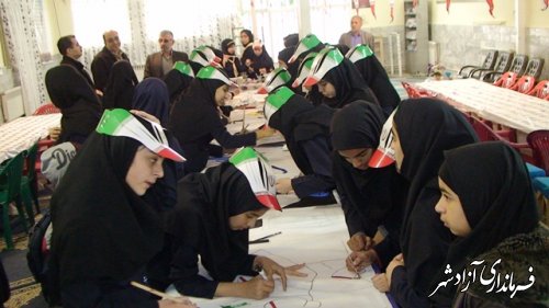 نقاشی همگانی روی پارچه در دبیرستان دخترانه حضرت راضیه(س) آزادشهر