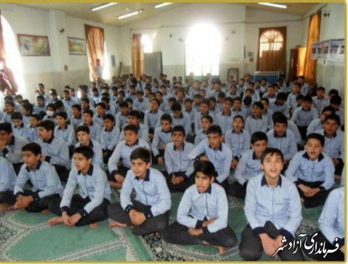 نشست پرسش و پاسخ امام جمعه با دانش آموزان دبیرستان اشرفی آزادشهر