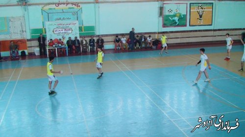 پایان مسابقات هندبال مدارس متوسطه استان در آزادشهر