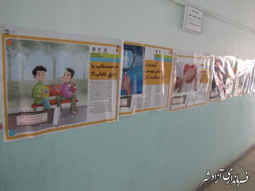 افتتاح نمایشگاه پیشگیری از آسیبهای اجتماعی در محل پذیرش ستاداسکان مسافرین نوروزی شهرستان آزادشهر