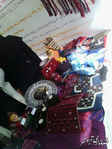 ایجاد غرفه صنایع دستی در نمایشگاه سلامت شهرستان آزادشهر