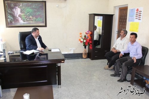 بررسی مشکلات مردمی در ملاقات عمومی با فرماندار شهرستان آزادشهر