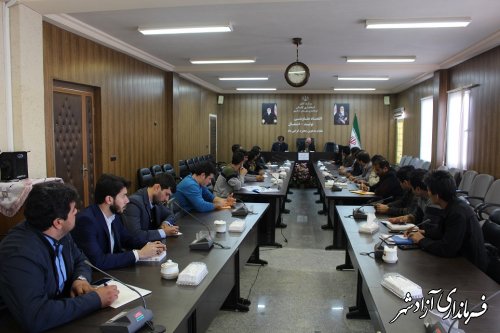 برگزاری جلسه ماهانه دهیاران بخش مرکزی آزادشهر با حضور فرماندار 