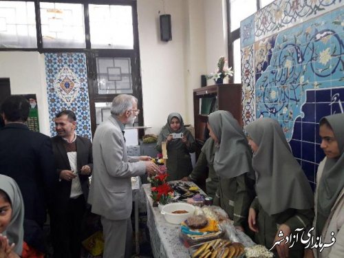 راه اندازی بازارچه کار و فناوری در مدارس متوسطه اول شهرستان آزادشهر