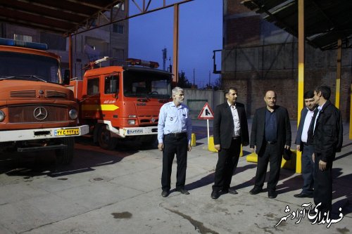 فرماندار آزادشهر از ایستگاه آتش نشانی این شهرستان بازدید کرد