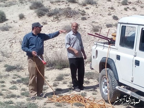 آغاز اجرای طرح مبارزه با ملخ در مراتع آزادشهر