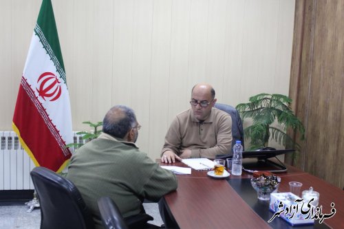 ملاقات عمومی فرماندار شهرستان آزادشهر با مردم برگزار شد