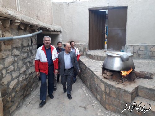 خدمات یکروزه کاروان سلامت در روستای فارسیان شهرستان آزادشهر