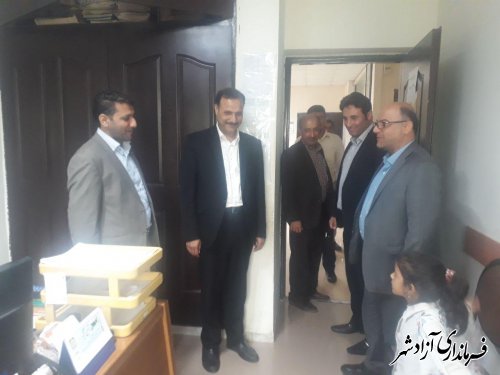 بازدید فرماندار شهرستان آزادشهر از مرکز آموزش فنی و حرفه ای شهرستان به مناسبت هفته ملی مهارت