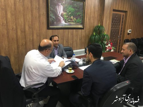 جلسه کمیته انطباق مصوبات شوراهای شهرستان آزادشهر برگزار شد