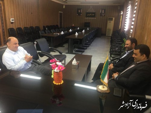 دیدار مدیرکل استاندارد استان با فرماندار شهرستان آزادشهر 
