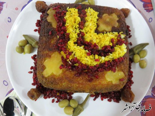 برگزاری جشنواره غذای سالم در شهرستان آزادشهر