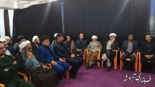 فرماندار شهرستان آزادشهر در گردهمایی طلاب و روحانیون: شرایط کشور ایجاب می کند که تریبون داران مردم را نسبت به آینده امیوارتر کنند
