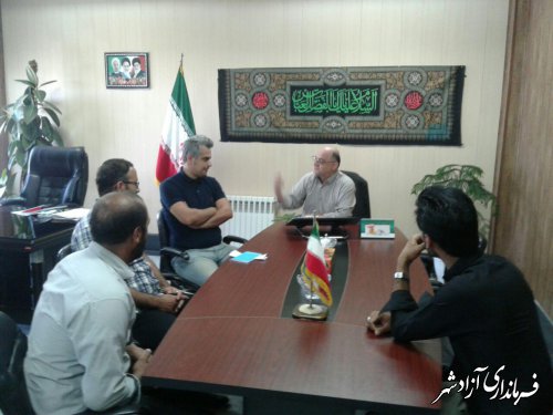 دیدار فرماندار شهرستان آزادشهر با اعضای صنف کامیون داران و بررسی مشکلات آنها