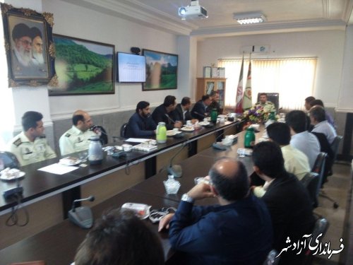 به مناسبت هفته نیروی انتظامی؛ جلسه هماهنگی اصناف و روسای اتحادیه های شهرستان آزادشهر با نیروی انتظامی