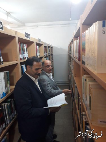 بازدید فرماندار و امام جمعه از کتابخانه های عمومی شهرستان آزادشهر