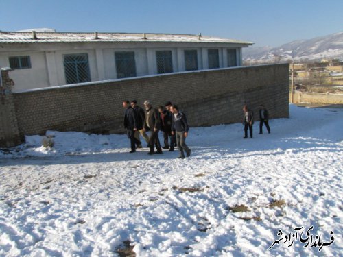 بازدید تیمی از مدارس کوهستانی شهرستان آزادشهر