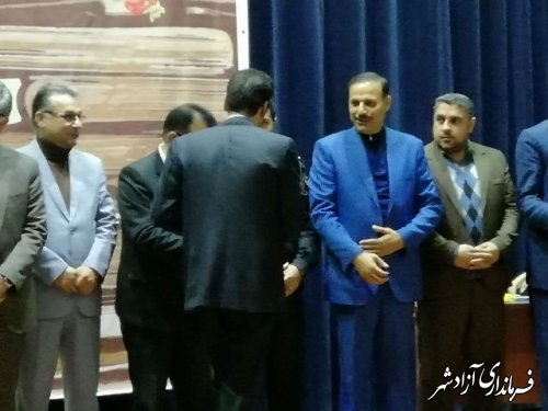 تجلیل از فرهنگیان پژوهشگر آزادشهری در مراسم برترینهای اقدام پژوهی استانی گلستان