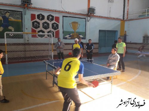 مسابقات ورزشی کارکنان دبستانهای شاهد شرق گلستان به میزبانی آزادشهر