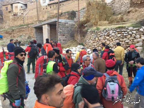 برگزاری بزرگترین کوهنوردی زمستانه استان در شهرستان آزادشهر
