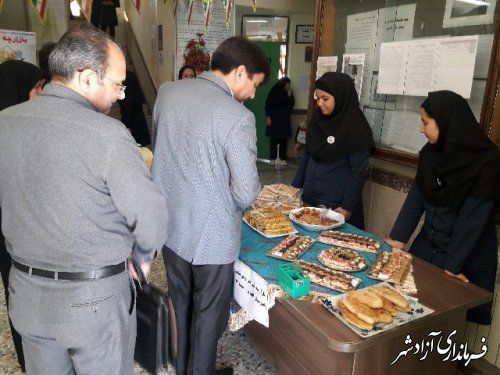 افتتاح بازارچه نوروزی در هنرستان الغدیر آزادشهر
