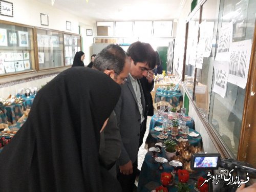 افتتاح بازارچه نوروزی در هنرستان الغدیر آزادشهر