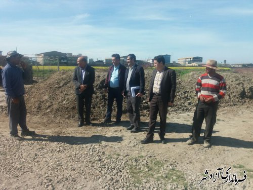 بازدید مدیر جهادکشاورزی آزادشهر از محل احداث طرح احداث سردخانه و سورتینگ میوه در ناحیه صنعتی آقچلی