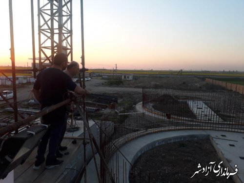 بازدید فرماندار شهرستان آزادشهر از روند ساخت کارخانه آرد توسط بخش خصوصی