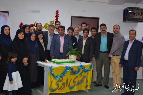 برگزاری زیارت عاشورا به مناسبت روز جوان و نیمه شعبان در شبکه بهداشت و درمان شهرستان آزادشهر