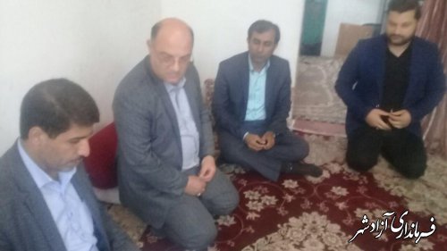 دیدار  فرماندار شهرستان آزادشهر از چند خانواده مددجو کمیته امداد امام خمینی (ره)