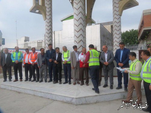 همایش تجلیل از کارگران پرتلاش شهرداری آزادشهر در محل یادمان شهدای گمنام