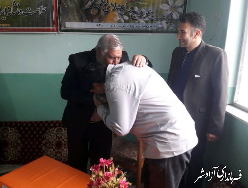 مراسم خاطره گویی یکی از فاتحان خرمشهر در آموزش و پرورش شهرستان آزادشهر بمناسبت سوم خرداد 
