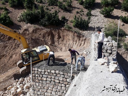 بازدید از سازه های آبخیزداری روستای نراب