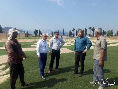 بازدید فرماندار و رییس اداره ورزش و جوانان از روند ساخت استادیوم ورزشی آزادشهر