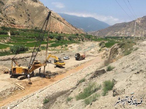 بازدید فرماندار شهرستان آزادشهر از پروژه تعریض جاده بین المللی آزادشهر به شاهرود