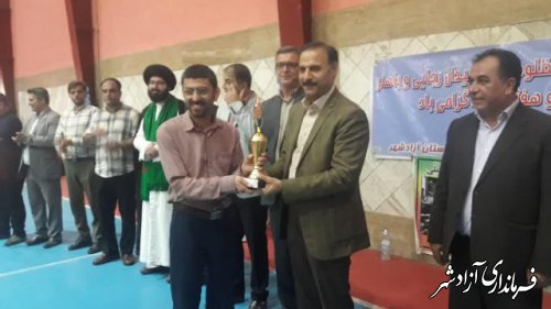 پایان مسابقات فوتسال کارکنان دولت گرامیداشت هفته دولت آزادشهر